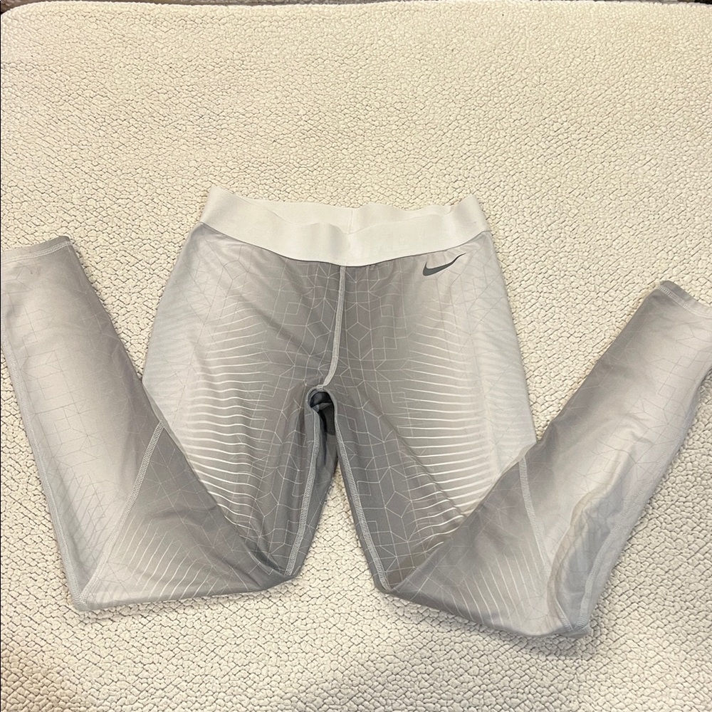 Nike Silver Patterned Leggings